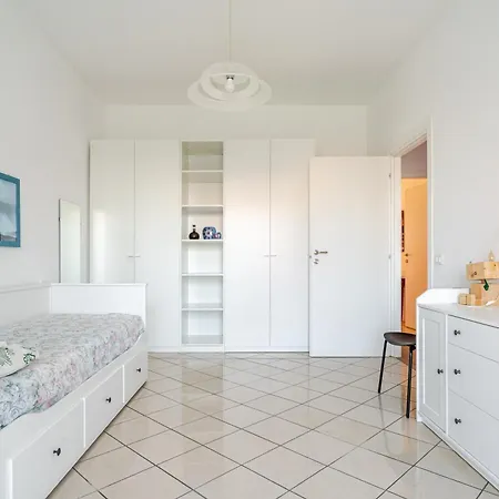 Gallo - Moderno Trilocale A Due